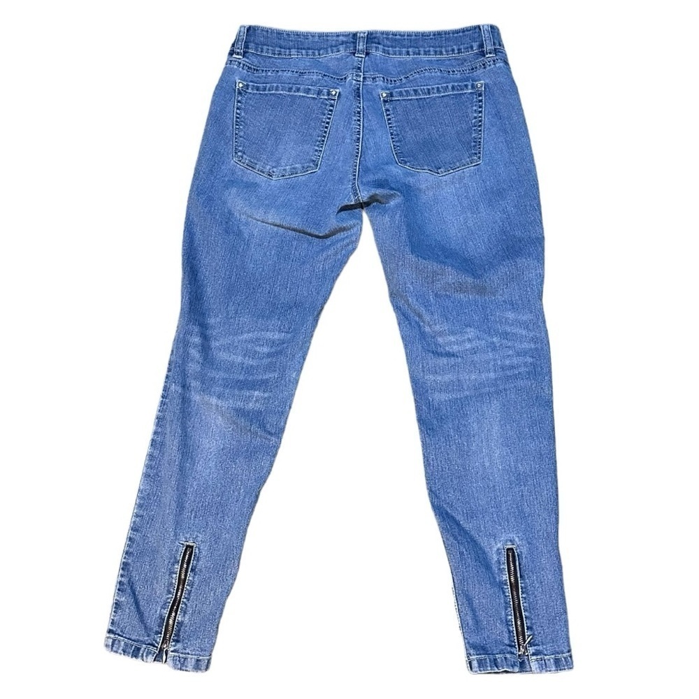 White House Black Market BLANC Ankle Jeans Size 6